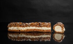 Tear share eclair Choutex Mactop Extra 5th Avenue Caramel White and Chocolate Icings 1920px 250x150