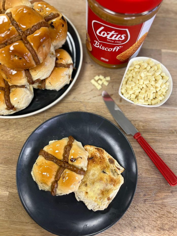 Biscoff and White Chocolate Hot Cross Buns